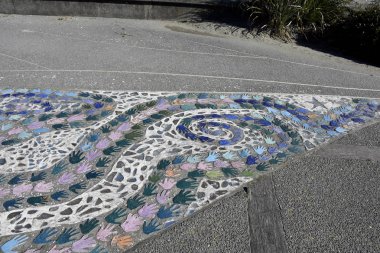 El çeşitli mavi denize yakın bir dış yol Fayanslarda olarak yazdırılmasını sağlar