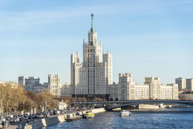 Moskova, Rusya - 13 Kasım 2018: Görünüm Kotelnicheskaya Emba üzerinde