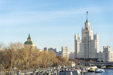 Moskova, Rusya - 13 Kasım 2018: Görünüm Kotelnicheskaya Emba üzerinde