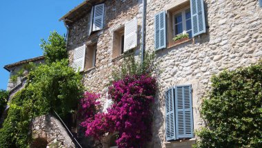 Saint-Paul-de-Vence, Provence, Fransa mimarisinin güzel unsurları ve manzarası