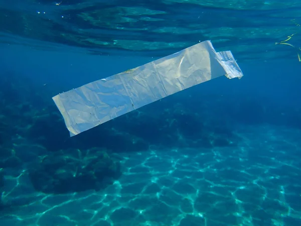 Lixo Plástico Subaquático Mar Egeu Grécia Halkidiki — Fotografia de Stock
