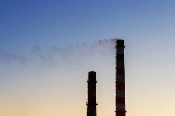 Smoking Chimneys Blue Sky Evening Industrial Business Disaster Smoke Dark — Stock Photo, Image