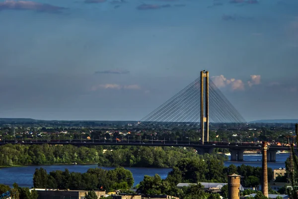 Вид Правого Берега Мостом Будівлями — стокове фото