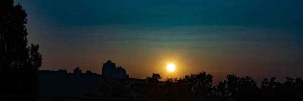 Hermoso Atardecer Ciudad — Foto de Stock