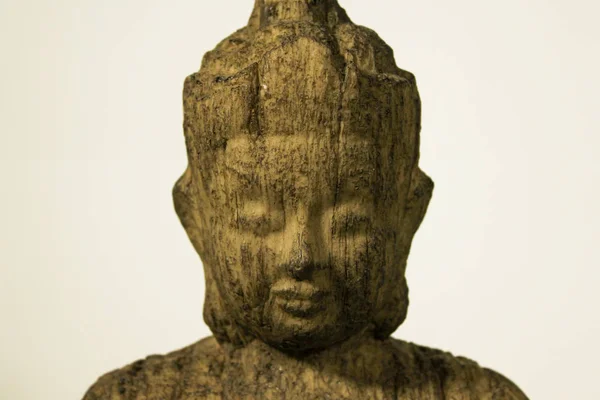 Buddha Statue Aus Holz Weißen Hintergrund — Stockfoto