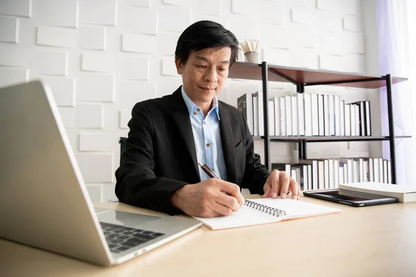 Asian Elder Businessman Portrait Office Morning Casual Businessman Drinking Coffee — Stock Photo, Image