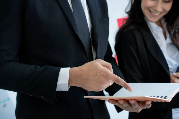 Professionele Ondernemers Werken Samen Een Samenwerkingsconcept Diversiteit Etniciteit Ondernemers Professionele — Stockfoto