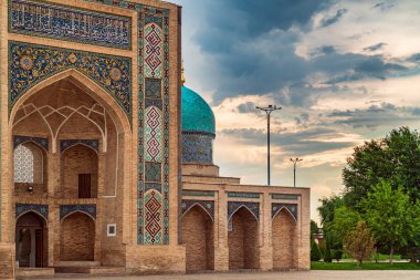 Eski Medrese yakın çekim