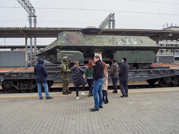 Vladivostok Russia 2019 Train Exposition Syrian Fracture Arrived Station Vladivostok — Stock Photo, Image