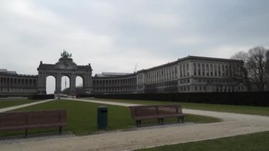 Bruxelles, Belçika - 02/14/2017 görünümü Çinquantenaire Parkı