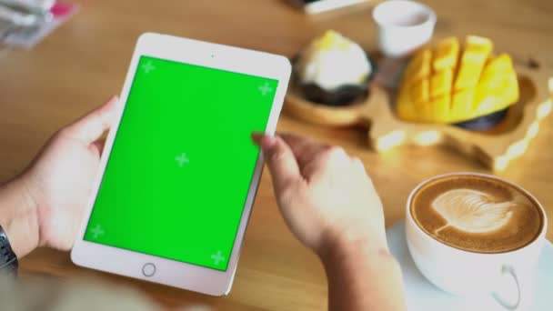 Green Screen Chroma Key Tablet Women Working Online Shopping Coffee — Stock Video