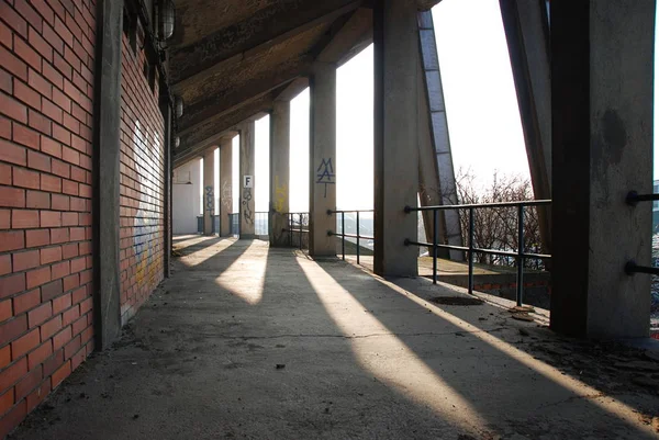 브르노 우르벡스의 버려진 경기장의 — 스톡 사진