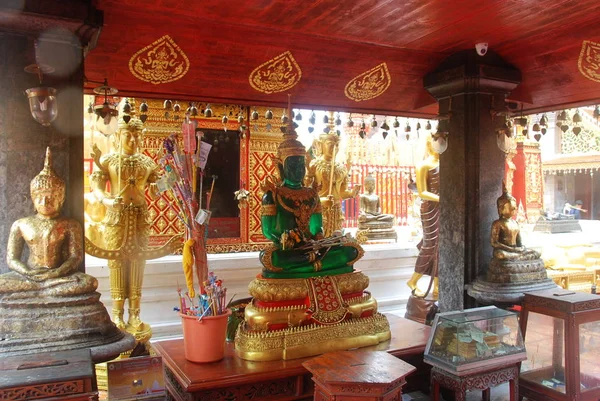 Green Statue Buddha Doi Suthep Temple Chiang Mai Thailand — Stock Photo, Image