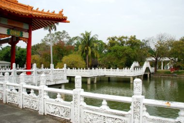 Pavilion ve Tainan Park, Tayvan gölet