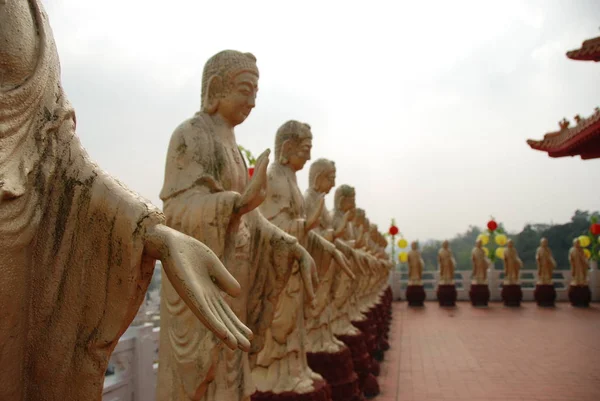Золотые Статуи Стране Большого Будды Пригоршня Храма Гуан Шань Тайвань — стоковое фото