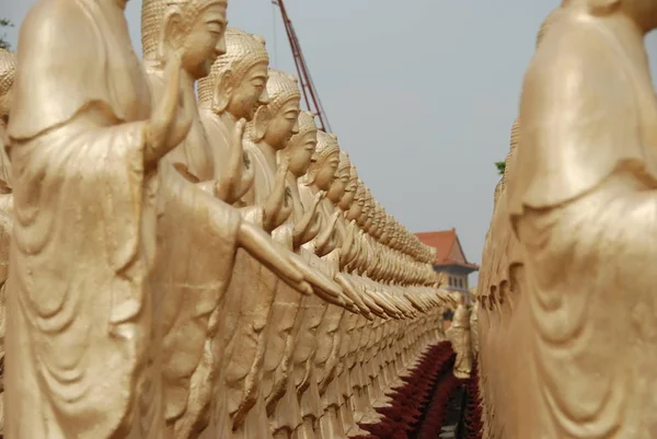 Detalle Estatuas Oro Templo Guang Shan Kaohsiung Taiwán — Foto de Stock