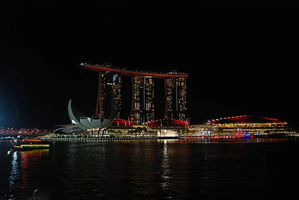 Marina Bay Sands Hotel Singapura Iluminado Noite — Fotografia de Stock