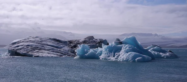 Icebergs Dans Lac Glaciaire Jokulsarlon Situé Tête Glacier Breidamerkurjokull Islande — Photo