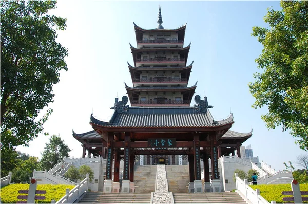Fronte Sette Piani Pagoda Nel Parco Leigang Foshan Cina — Foto Stock