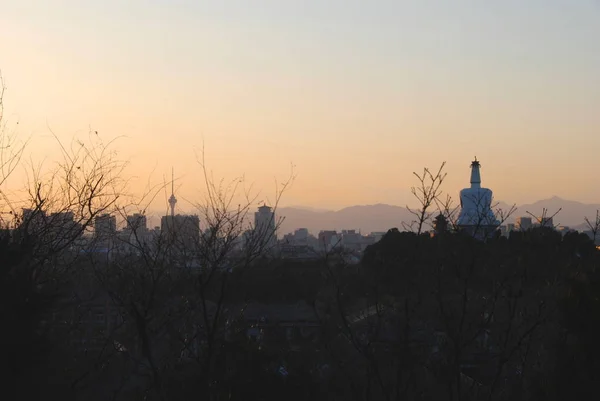 Sunset Tibetan Style Tower White Dagoba Bei Hai Park Beijing — Stock Photo, Image
