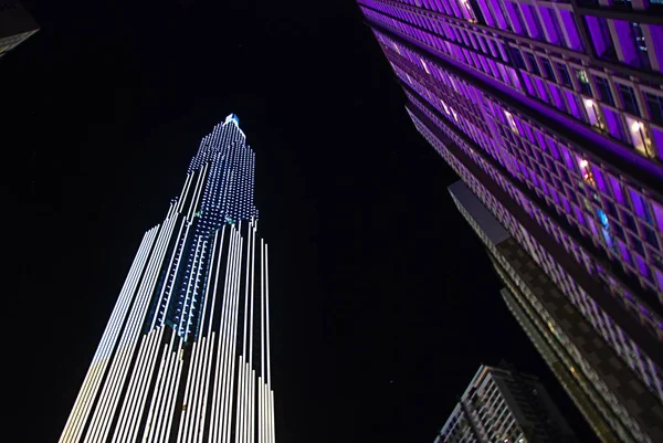 Vincom Landmark Arranha Céus Chi Minh City Vietnã Coloridos Iluminados — Fotografia de Stock