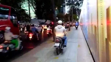 Ho Chi Minh City sokaklarında trafik, Vietnam 