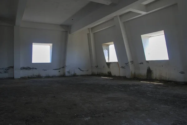 Interior Edifício Branco Abandonado Urbex — Fotografia de Stock