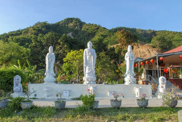 Temple Dao Nha Trang Vietnam — Photo