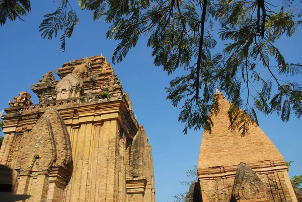 Nagar Torens Nha Trang Vietnam — Stockfoto