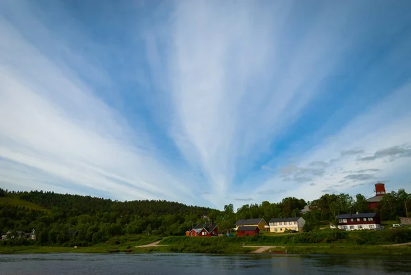 Krásné Nebe Nad Řekou Karasjok Norsko — Stock fotografie
