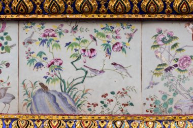 Bangkok 'ta bir tapınakta seramik süsleme