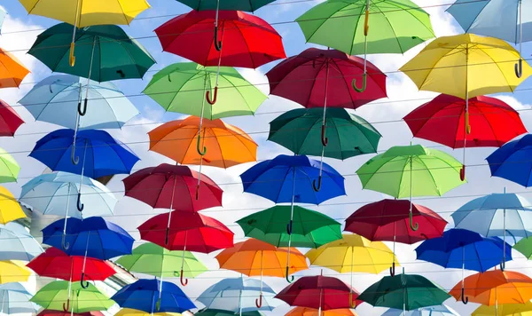 Kleurrijke Paraplu Installatie Het Festival — Stockfoto