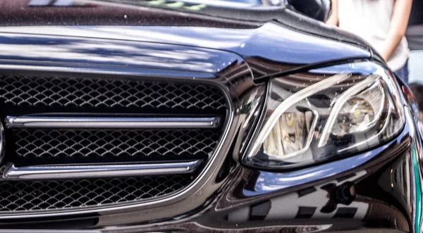 Car Headlight Clean Car Parking — Stock Photo, Image