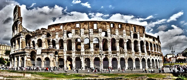 Kolezyum, Roma, renk panoramik manzaralı