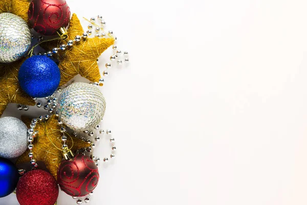 Christmas Speelgoed Decoratie Een Witte Achtergrond Voor Kerstkaarten — Stockfoto