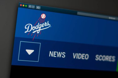 Miami/ABD-04.20.2019: beyzbol takımı Los Angeles Dodgers Web sitesi ana sayfası. Takım logosu yakın. Haber medya veya diğer web siteleri için açıklayıcı olarak kullanılabilir, bilgi veya pazarlama kavramı için iyi.
