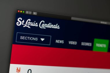 Miami / Abd - 04.20.2019: Beyzbol takımı St. Louis Cardinals web sitesi ana sayfası. Takım logosunu kapatın. Haber medyası veya diğer web siteleri için açıklayıcı olarak kullanılabilir, bilgi veya pazarlama konsepti için iyi.