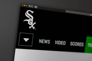 Miami / Amerika - 04.20.2019: Beyzbol takımı Chicago White Sox web sitesi ana sayfası. Takım logosunu kapatın. Haber medyası veya diğer web siteleri için açıklayıcı olarak kullanılabilir, bilgi veya pazarlama konsepti için iyi.