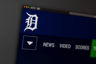 Miami / Amerika - 04.20.2019: Beyzbol takımı Detroit Tigers web sitesi ana sayfası. Takım logosunu kapatın. Haber medyası veya diğer web siteleri için açıklayıcı olarak kullanılabilir, bilgi veya pazarlama konsepti için iyi.