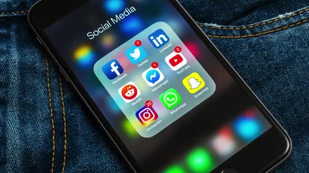 Nowy Jork Usa 2019 Czarny Apple Iphone Ikonami Mediów Społecznościowych — Wideo stockowe
