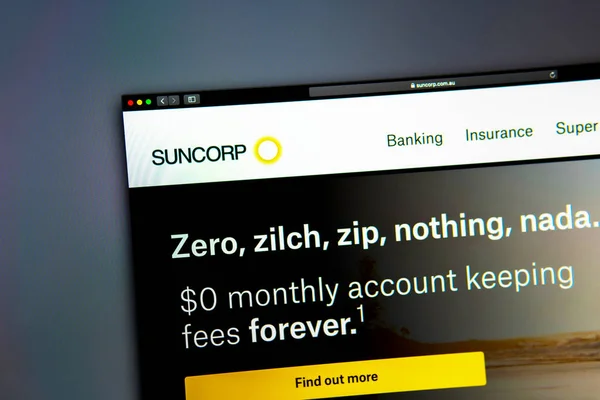Домашня сторінка сайту компанії Suncorp. Крупним планом логотипу Suncorp. — стокове фото