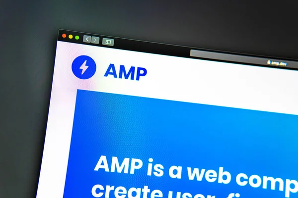 AMP company website homepage. Close up of AMP logo. — Stock Photo, Image