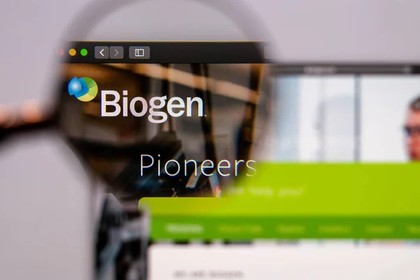 Situs web perusahaan Biogen. Tutup logo Biogen . Stok Lukisan  