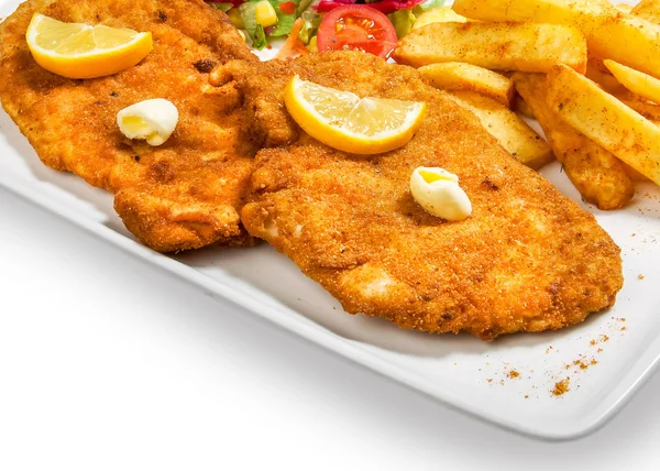 Pesce Fritto Mollica Pane Con Patate Fritte Verdure Piatto Sfondo — Foto Stock