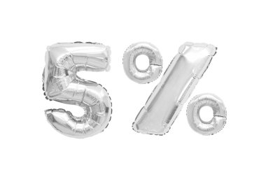 izole arka plan üzerinde krom renk balonları yüzde beş. indirimler ve satış