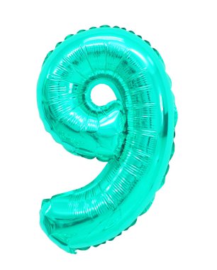 Dokuz turkuaz renkli balon beyaz zemin üzerinde. indirimler ve satış, tatil ve eğitim