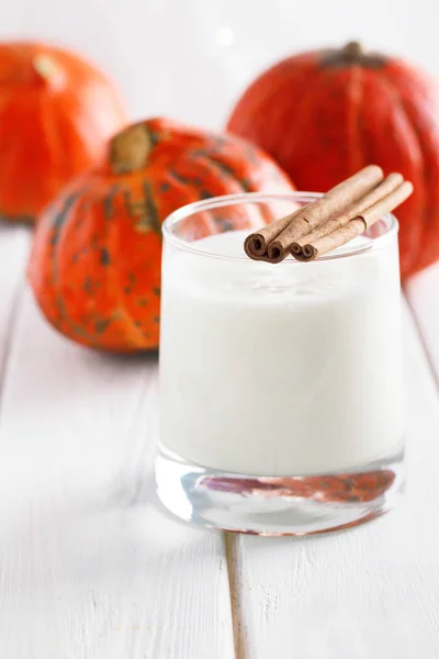 Pumpkin Cinnamon Yogurt Old Wooden Background — Stock Photo, Image