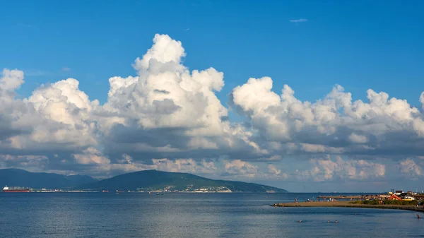 海の上の雲 — ストック写真