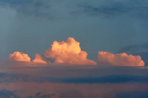 Nuvens Sol Manhã — Fotografia de Stock