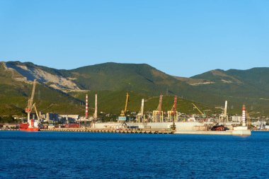 Ticari Deniz Limanı Novorossiysk